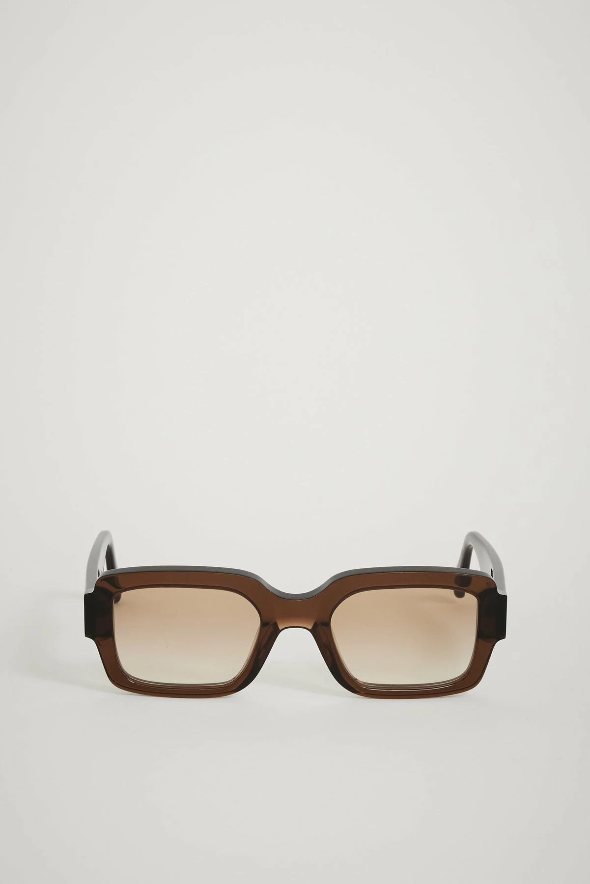 Apollo Cola | Brown Gradient Lens