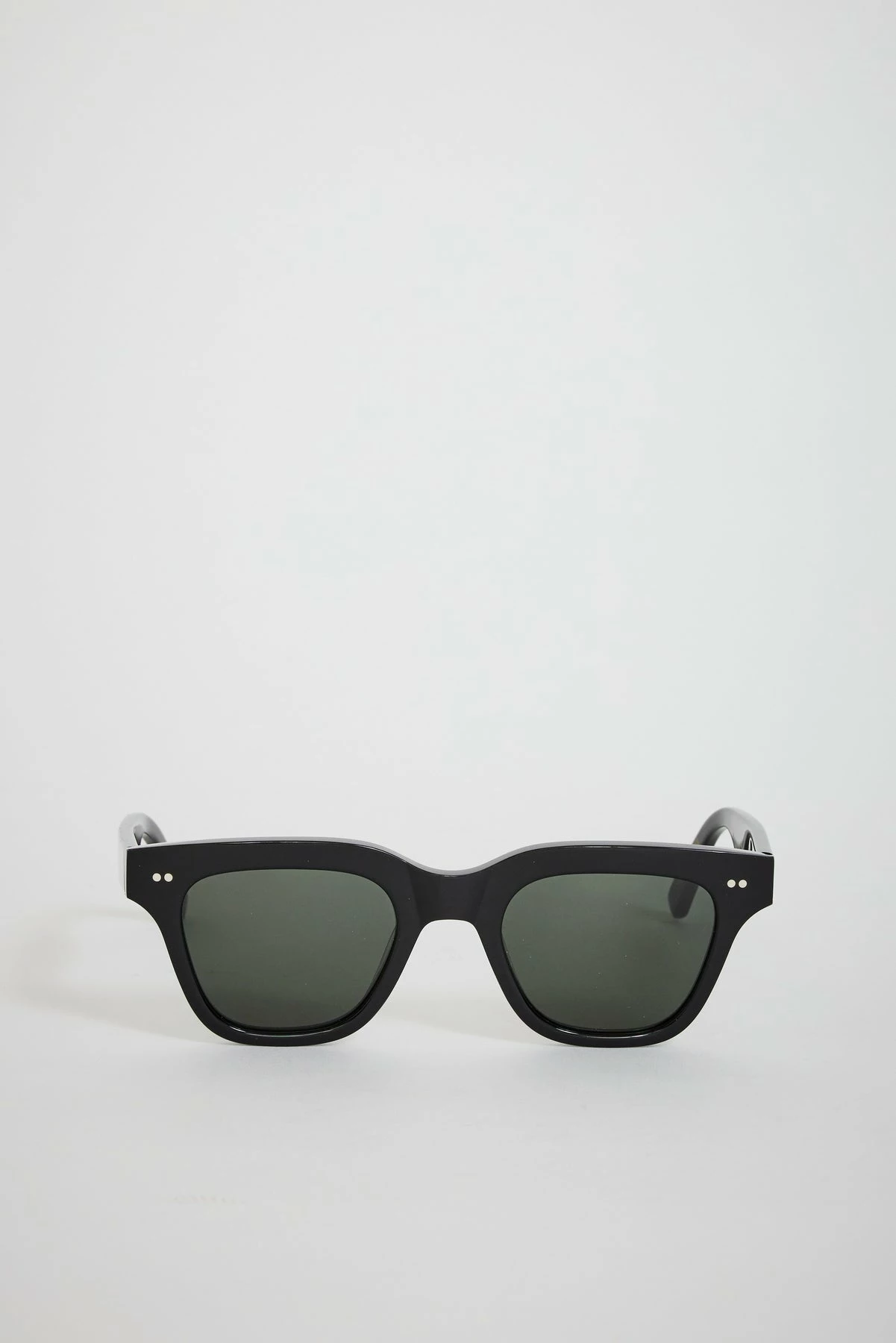 Ellis Black | Green Solid Lens