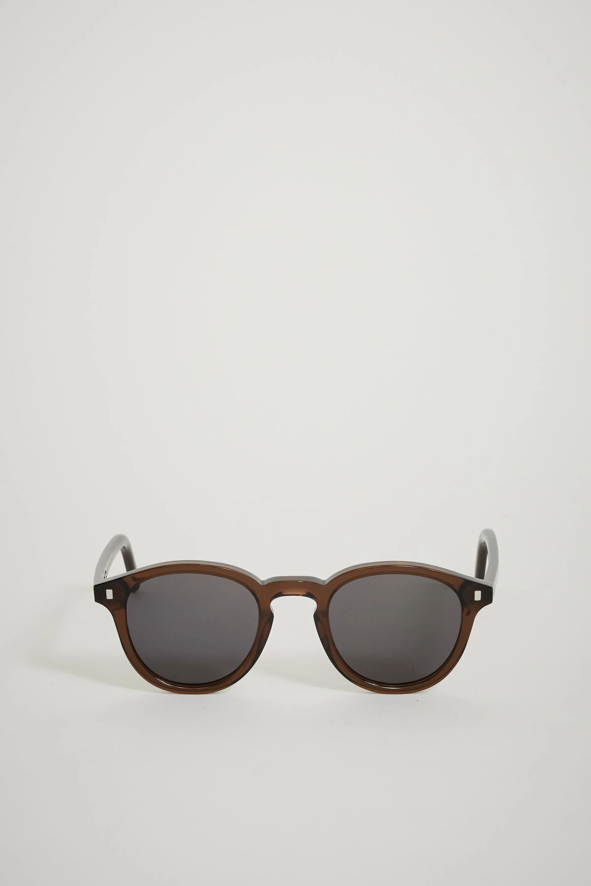Nelson Cola | Grey Solid Lens