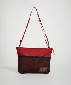 Street Market Garnet