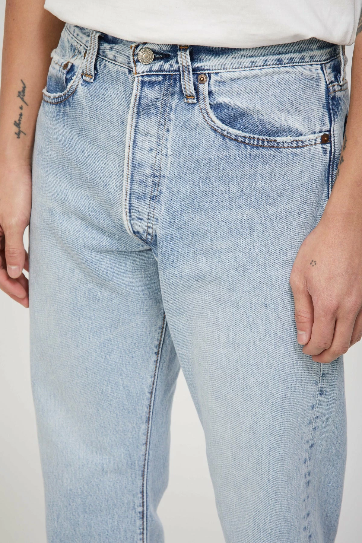 105 90's Denim Sky Blue - Image 6