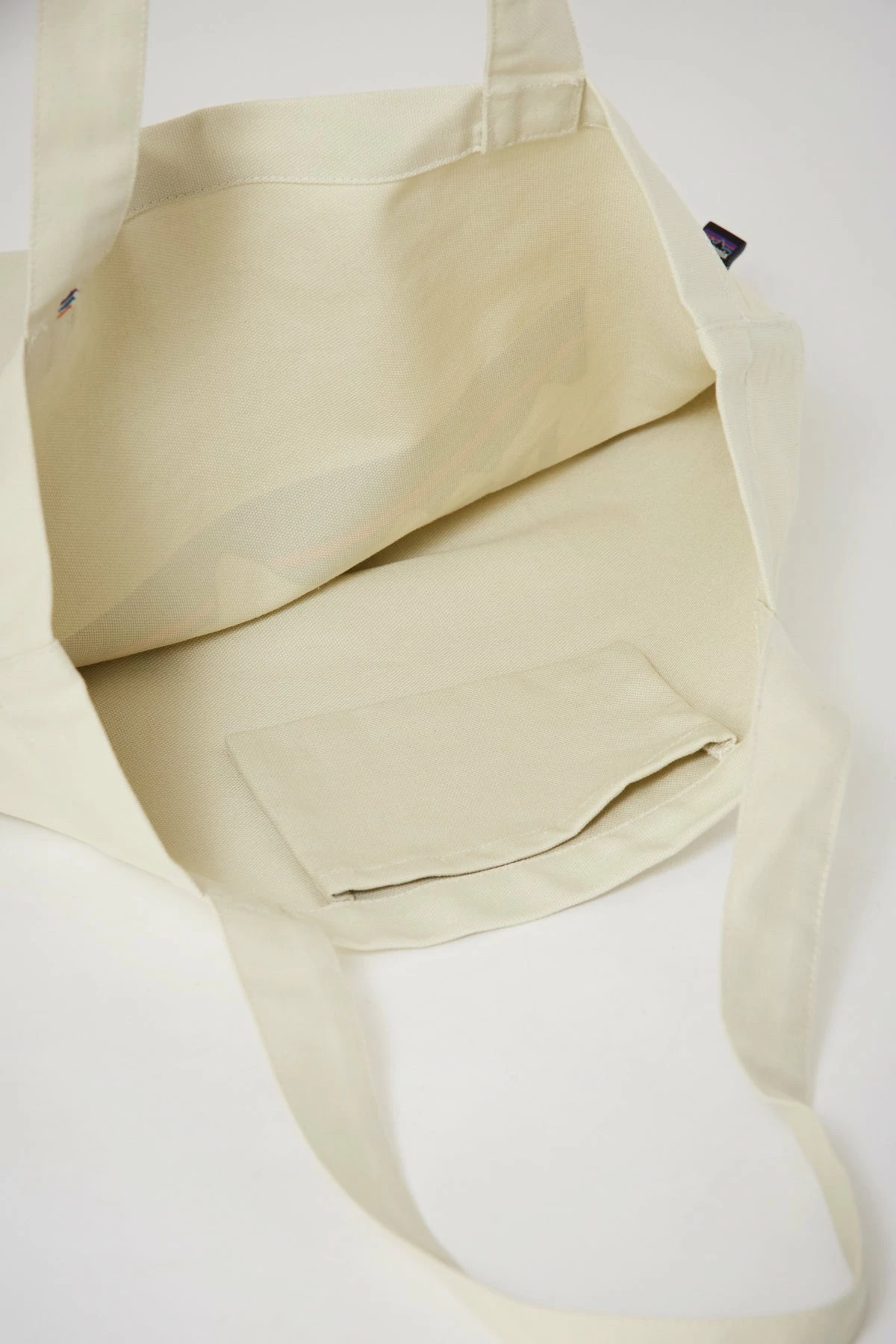 Market Tote P-6 Bleached Stone - Image 4