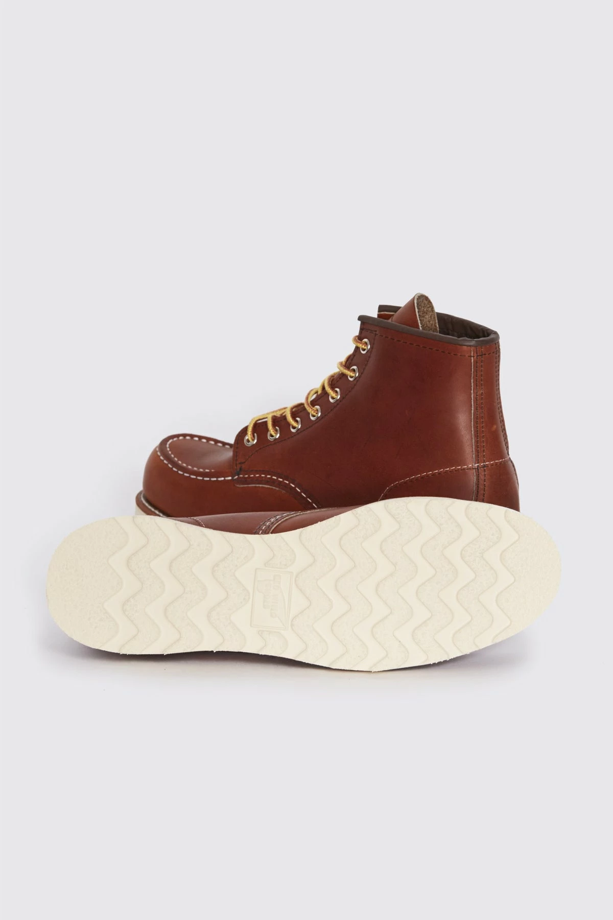 Classic Moc Boot Oro Legacy Leather - Image 3